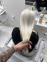 ノルン 表参道店(NORN)&nbsp;ホワイトブロンド