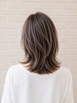 プロデュース 陽光台店(Produce) 白髪ぼかしハイライト×外ハネミディ