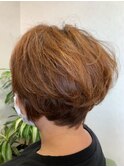 ショートボブ