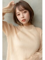 大人かわいい/くびれヘア/小顔ヘア/透明感ベージュ