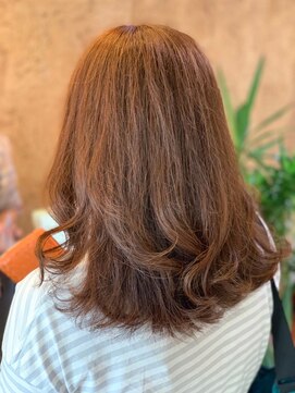 アークスヘアー 大人かわいい☆フェアリーな透明感&ツヤ感ブラウンベージュ