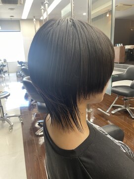 シャンプーボーイエイムス(SHAMPOO BOY aims) ウルフカット