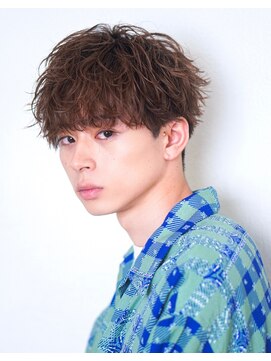 オーシャントーキョー シブヤジンナン(OCEAN TOKYO shibuya JINNAN) 波巻き束感流行マッシュ