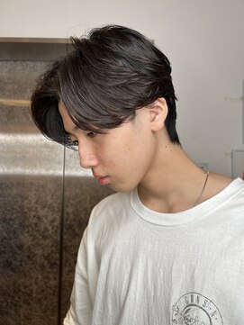 エクリ 麻布十番(equri) ニュアンスパーマセンターパート