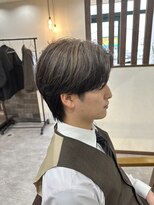 ウォルク(WOLK)&nbsp;センターパート/ハイライトカラー/ナチュラルウルフ