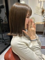 ルシュカイチマルニ(Rasca102) Rasca◇オリーブベージュ　ブリーチカラー　透明感カラー