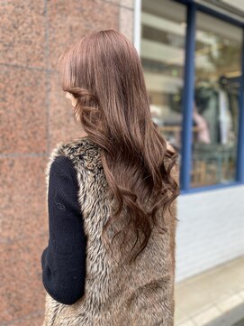 フツーロ 栄(FUTURO) プルエクステ