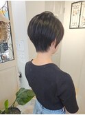 大人ショートヘア