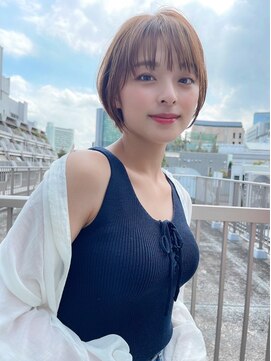 ネイロ 日本橋(NeiRo) 小顔ショートボブハイライトカラー大人ショートカット白髪ぼかし