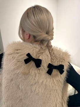 ベレーザ 渋谷神南(Beleza) 6614ブリーチ＆ダブルカラーホワイトブロンドヘアアレンジ