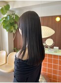straight + greige color