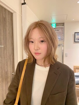 ローグ(Logue) ラテベージュ/くびれボブ