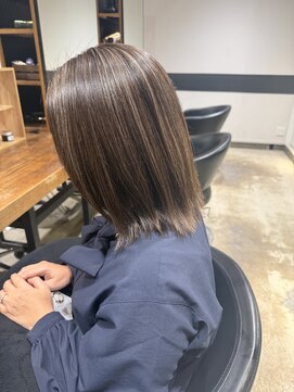 エフパレードシーサイド(F.PARADE seaside) 脱お白髪染めハイライトxドライブカット