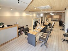 2026.1 店内リニューアル♪白を基調としたシンプルで落ち着いた空間☆【吉川】