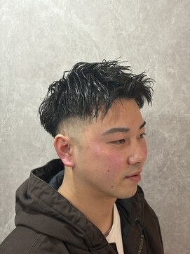 ザ クラン バイ ヘッドライト 仙台長町店(THE CLAN by HEADLIGHT) アップバング/スキンフェード