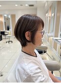 白髪ぼかしハイライト×ショートボブ