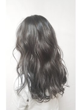 アッシュ 学芸大学店(Ash) イルミナカラーで作る大人気のシアーグレージュ♪ダブルカラー