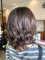 ヘアワークスルシア(HAIR WORKS LUCIA)&nbsp;ミディアムウルフ、デジタルパーマ