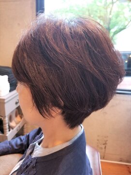 ヘアサロン レゴリス(hair salon REGOLITH) 『 ふんわり大人ショート☆ 襟足タイトなメリハリスタイル 』