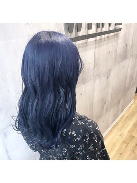 アンダーバーホワイト 南海難波店(_WHITE) ネイビーブルー