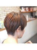 耳出しショート