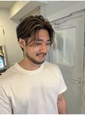 オールバックセンターパート　ハイライト　メンズ　10代　20代