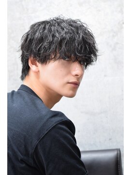 オルズ 渋谷(ALLZ) 黒髪ウルフ波巻きツイストスパイラルパーママッシュ韓国ヘア