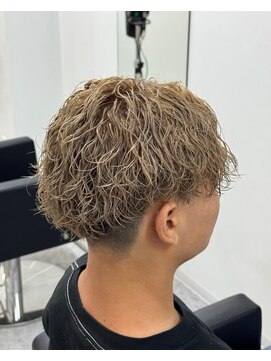 ブライト(BRIGHT) ［BRIGHT］センターパート×ツイスパ［静岡/メンズ/静岡駅］