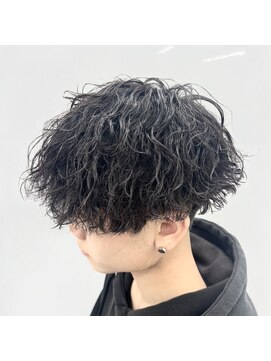 ランディ(RANDY) メンズ 前下りマッシュ 波巻きパーマ 【RANDY】