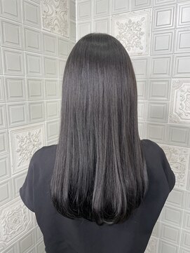 トリエラ 池袋(TRIELA) ダークアッシュダークグレー