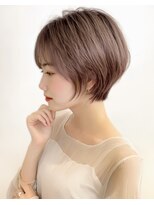 ミスグランディーヴィラス(Miss Grandee VILLAS) ミルクティーベージュショートレイヤー小顔カット