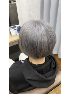 テーラヘアー 幕張本郷店(TELA HAIR) シルバー