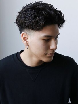 グルーマーズクレッジ 渋谷店(GROOMER/S CREDGE) men's/メンズ/ツイスト/ニュアンス/フェザーパーマ/韓国/渋谷