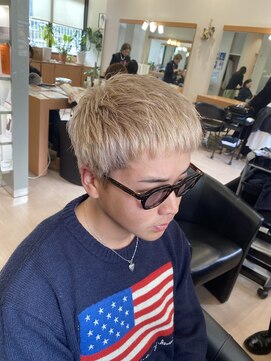 シャンプーボーイ ヒノ(SHAMPOO BOY Hino) ホワイトブロンドベージュ