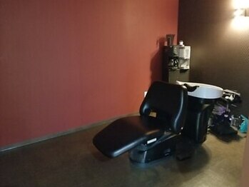 ラスター ヘア(Laster Hair)の写真/それぞれの髪の悩みに合わせて適したシャンプーマッサージによって悩みを改善できるヘッドスパ◎