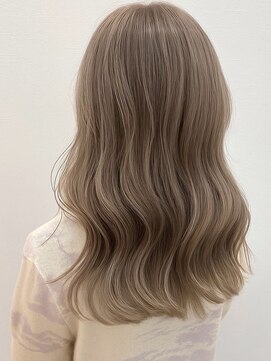 モアナ バイ ヘッドライト 宜野湾店(Moana by HEADLIGHT) Moana【宜野湾】#ハイライト#ブリーチ#ベージュ#トリートメント