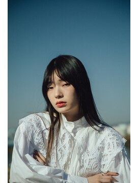 キルム(Qilm) 黒髮ロングストレート◇Qilm秋吉◇