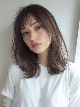 ニーフ 恵比寿(neaf) ミディアムレイヤー　くびれ　似合わせカット　前髪　小顔効果