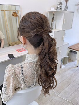 シュエット 横浜関内店(Chouette) ポニーテールアレンジ