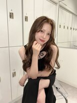 ユーフォリア 渋谷グランデ(Euphoria SHIBUYA GRANDE) オリーブベージュヘーゼルベージュロングレイヤーケアカラーYUKI