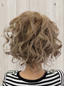 ハナココ 水戸店(hana Coco) ふわふわアップ イベント 学園祭 成人式 撮影 ドレス 祭り 水戸