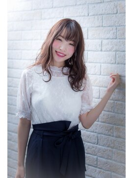 ヘアーアートシフォン 池袋西口店(Hair art chiffon) 簡単スタイリングフェザーロングラブクラシカルふわミディカール