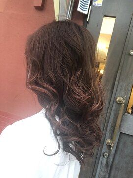 シーヤ(Seaya) ピンクカラー