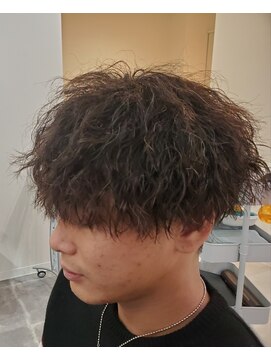 スリー(THREE) ツイストスタイル