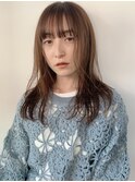 《cofy》ストレートロブベージュ透け感アッシュハイライト抜け感