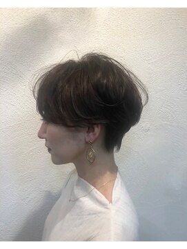 エフ ナカイタバシ(F) レディースショート