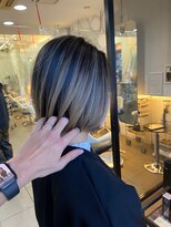 インデックスヘアーユー 錦糸町店(in'dex hair - U)&nbsp;ショートボブ×バレイヤージュ［錦糸町/ショート/ハイライト］