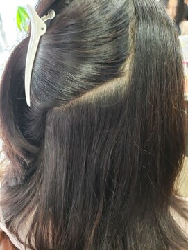 ラウレア リノ(Laule'a Lino) ツヤツヤ白髪染め