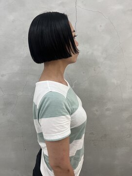 エンドリンク(endlink) 艶々ぱつっとミニボブ