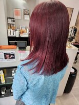 シャムオーツー 国分寺(CHAM:O2)&nbsp;ブリーチなし/イルミナカラー/暖色系/チェリーレッド/ミディアム